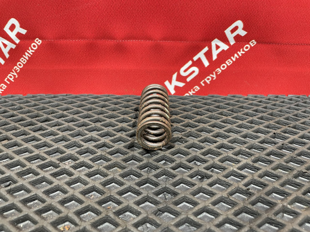 Пружина клапана выпускного