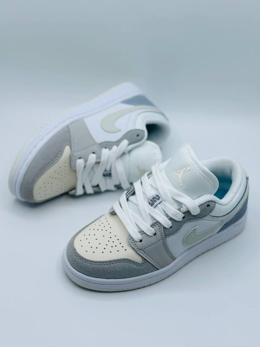 Детские кроссовки Nike Air Jordan Low