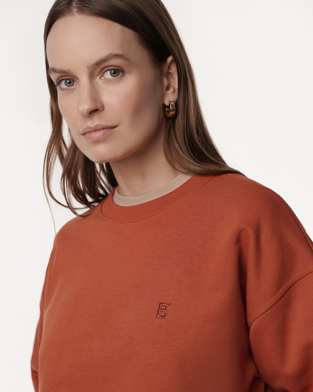 Объемный классический свитшот