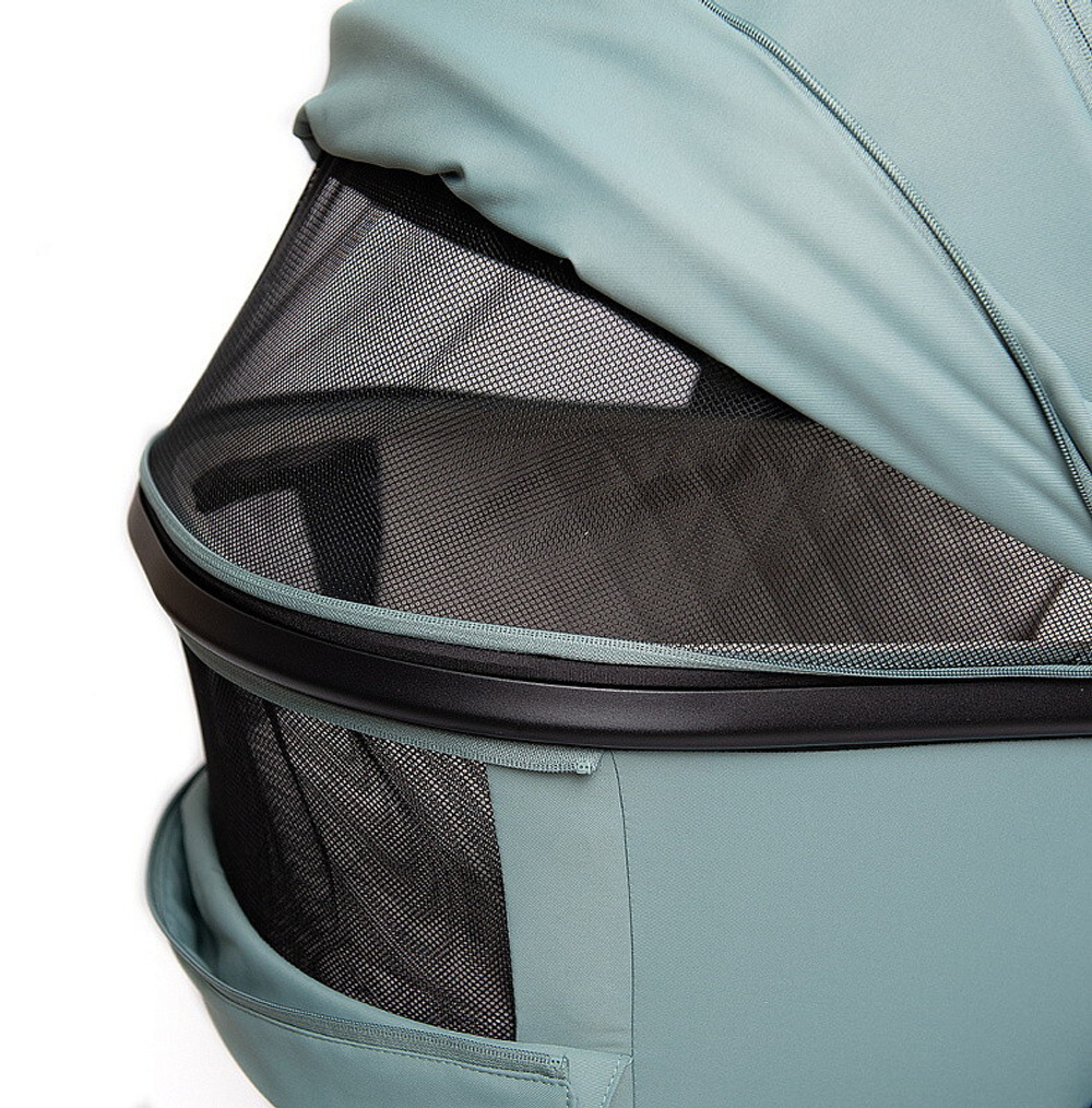 Детская коляска Peppy Monaco 3 в 1 с автокреслом Verona Black Mint (мятный), рама черная