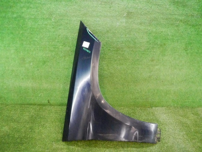 Крыло переднее правое Mercedes GL GLS X166 (12-19)