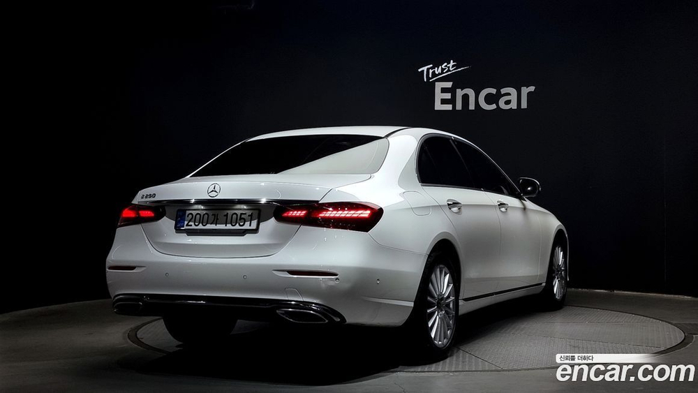 Mercedes-Benz E-Class W213 E250 Exclusive (02.2022)