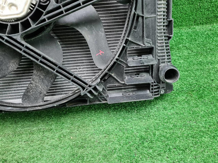 Кассета радиаторов BMW 3er G20 (2018-н.в.)