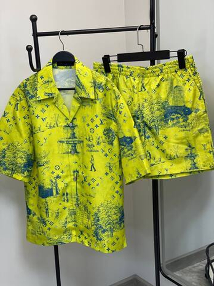 Прогулочный костюм Louis Vuitton