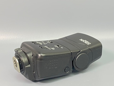 Canon Speedlite 320EX