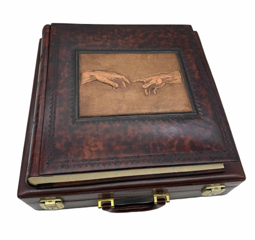 Фотоальбом из кожи "Сотворение" в кейсе с барельефом