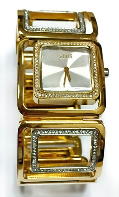 Часы женские кварц,сталь