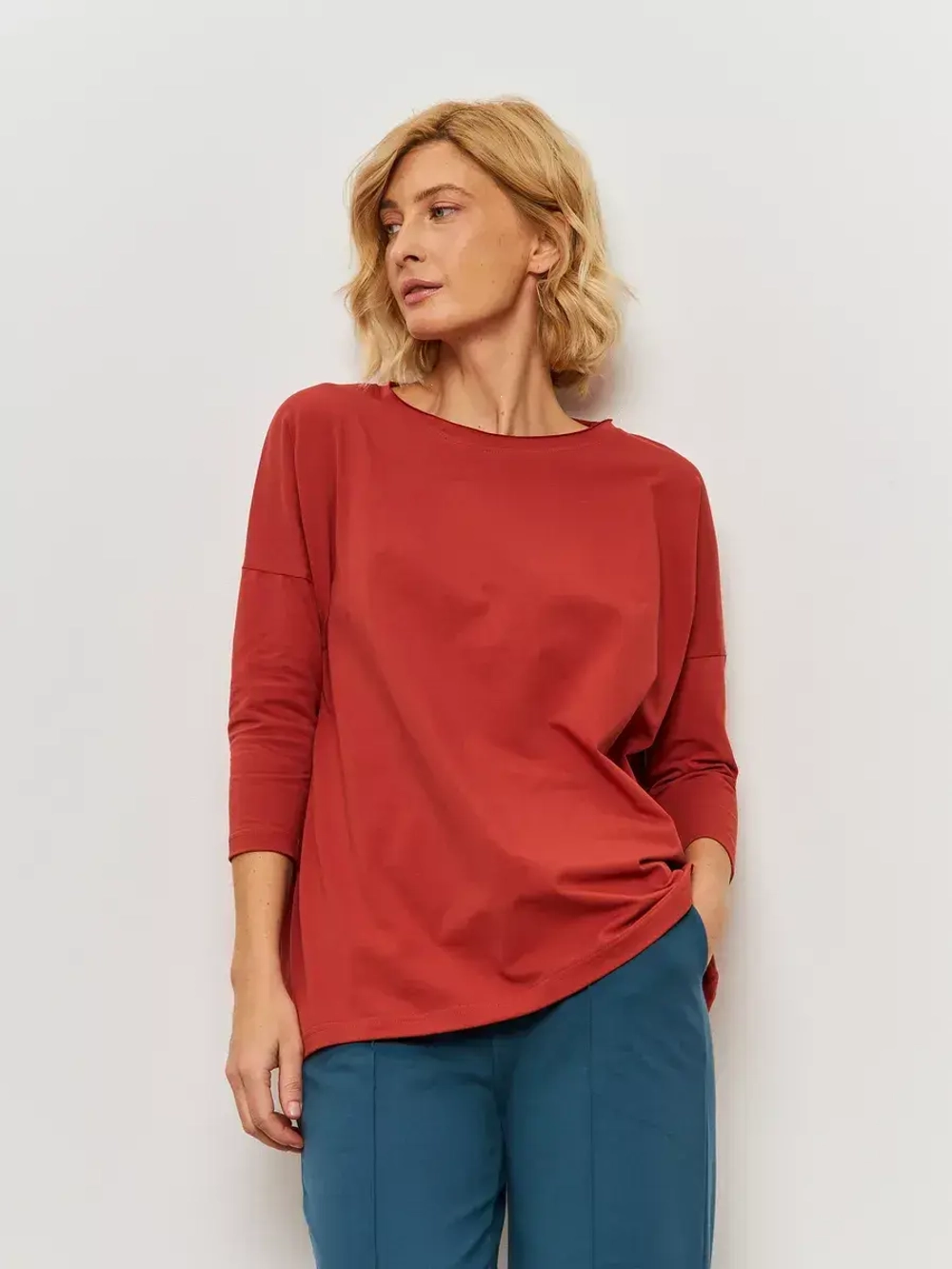 Лонгслив оверсайз с рукавом 3/4 терракотовый