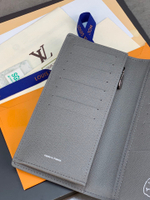 Louis Vuitton Brazza Wallet