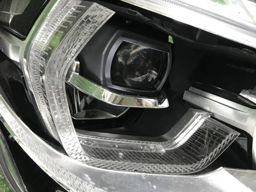 Битая Фара правая BMW X3 G01 (17-21) Adaptive LED