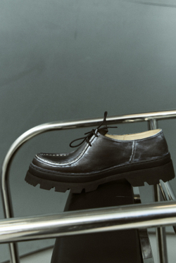 Moctoe Black ARCHIVE