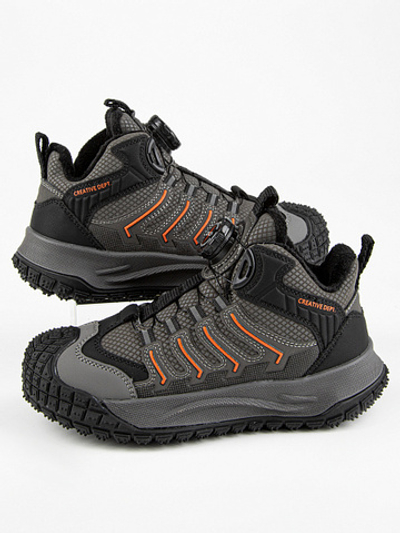 Кроссовки утепленные