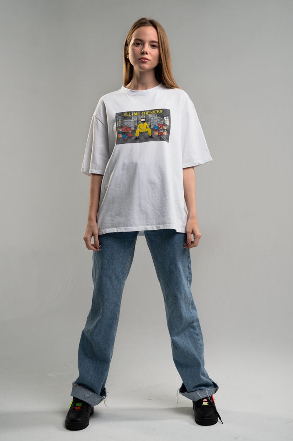Купить Футболка «All hail the kicks» Белая + solefresh Футболка «All hail the kicks» Белая + solefresh