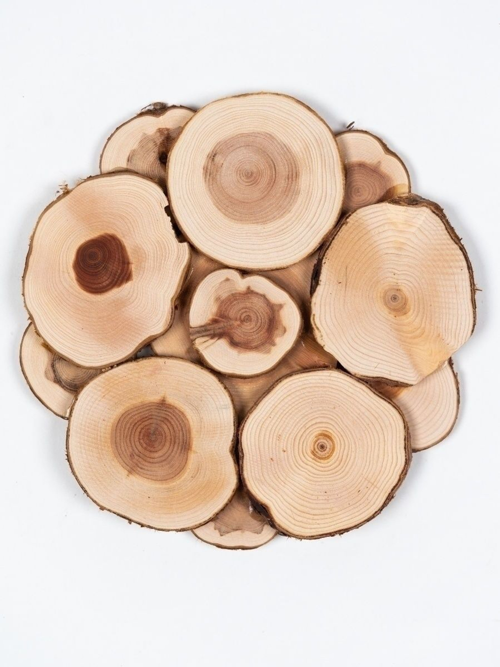 Подставка под горячее на стол из можжевельника 20 см.P15