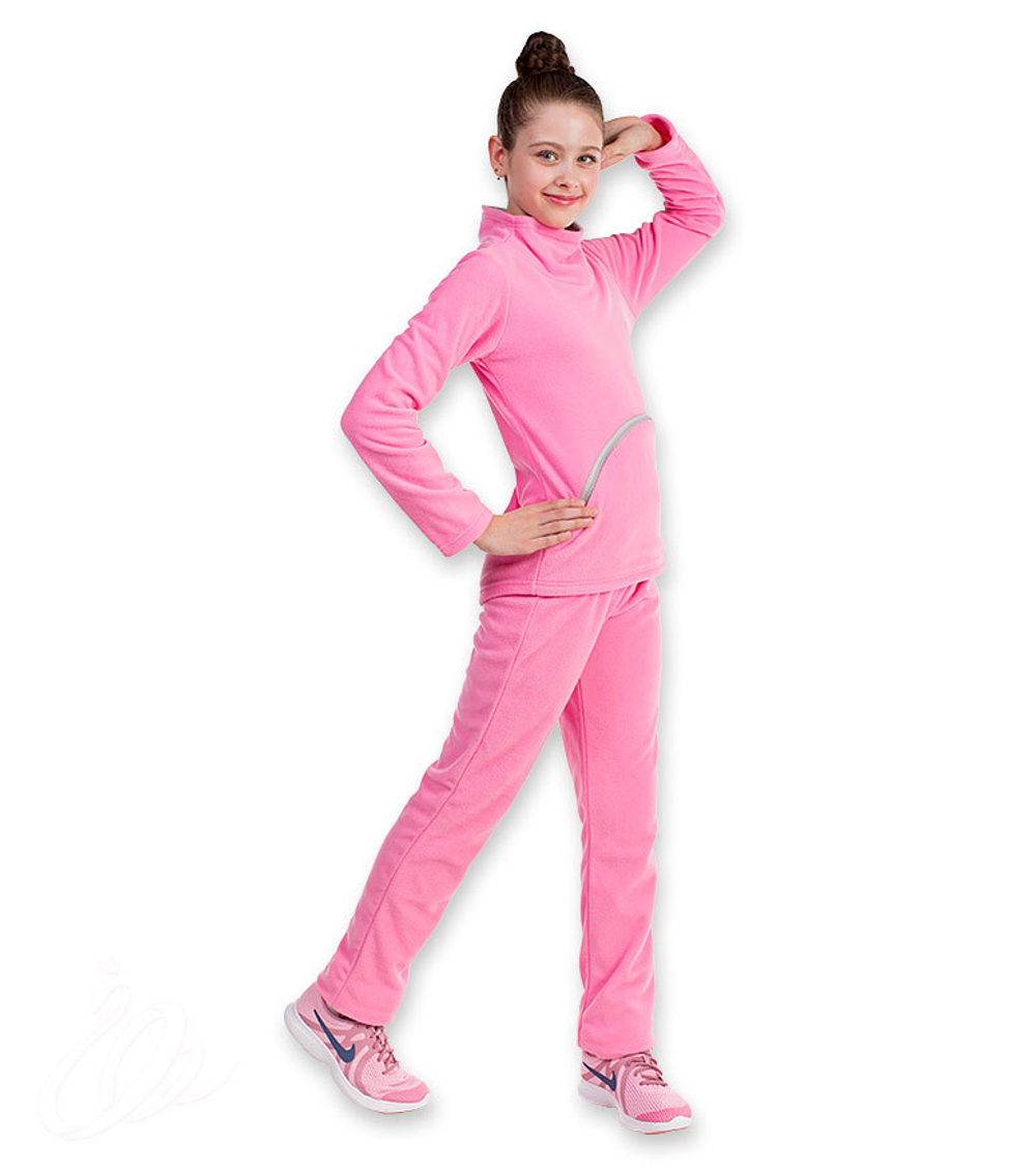 Светло-розовый