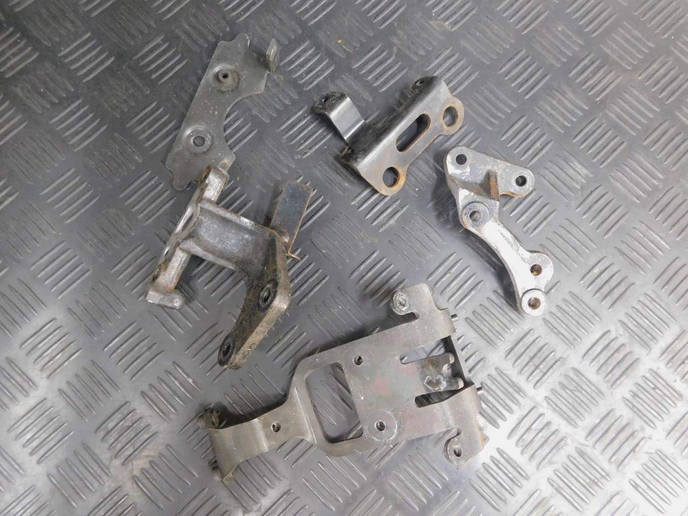 Крепления разные Honda Shadow 400 NC34 052568