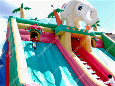 Коммерческий надувной батут "Сафари парк" 14*6*7 м