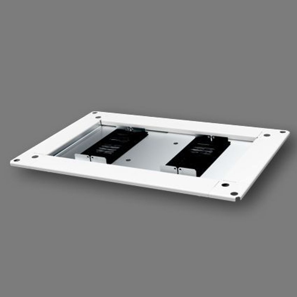 Панель основания с 2 щеточными вводами PO.80.60.VK2