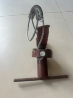 Тросовый хомут для шланга цементовоза