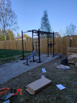 Монтаж уличной шведской стенки Sv Sport Рукоход (6 вертикальных столбов)