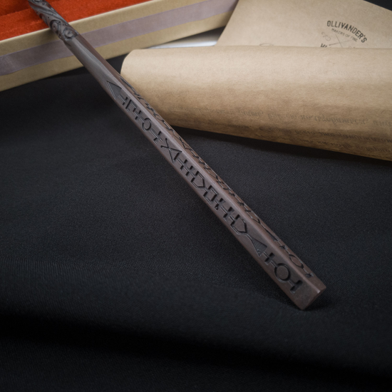 Коллекционная волшебная палочка Сириуса Блэка (36 см)