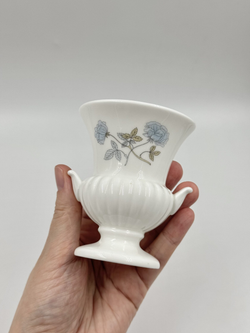 Ваза Wedgwood, Ice Rose
