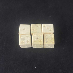 Кости игральные (рог лося)