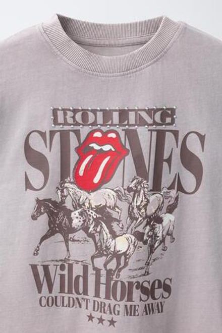 ZARA ФУТБОЛКА С ЭФФЕКТОМ ПОТЕРТОСТИ ROLLING STONE ©, СЕРОВАТО-КОРИЧНЕВЫЙ