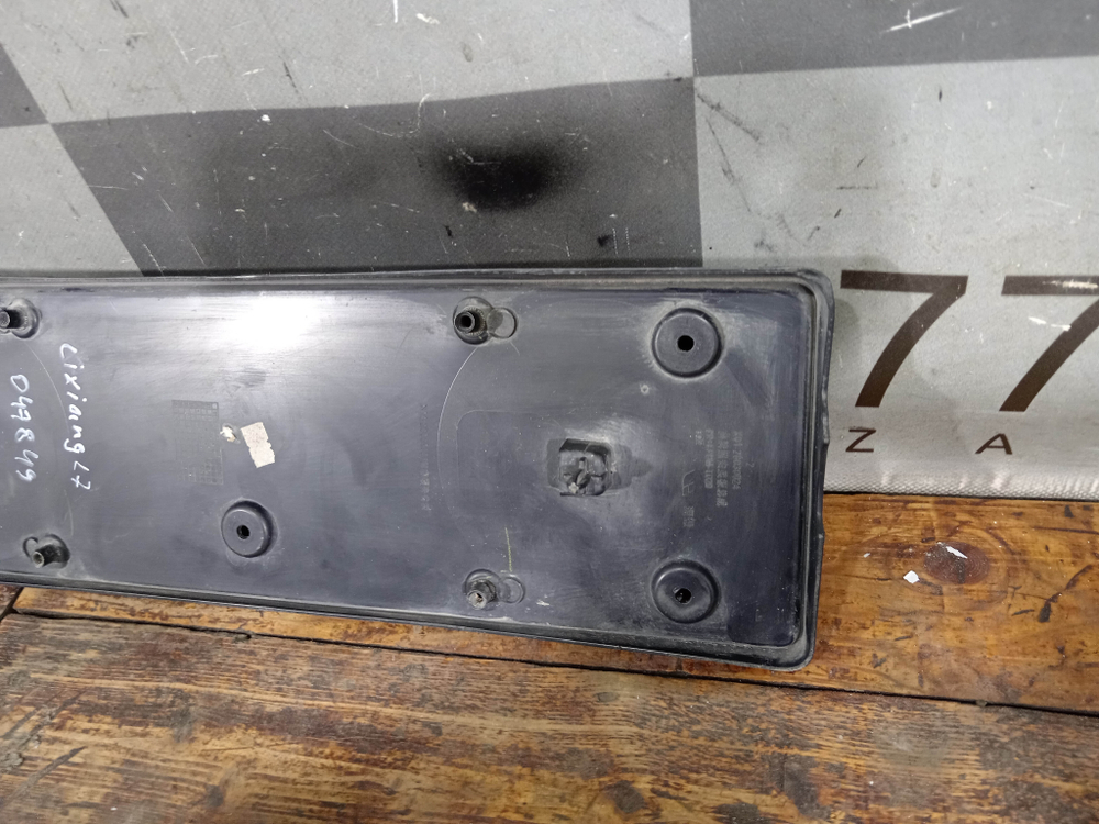 Площадка гос. номера LiXiang L7, L8, L9 23-нв Б/У Оригинал X0128030025