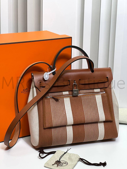 Женская сумка Hermes Herbag 31 Zip в коричневом цвете