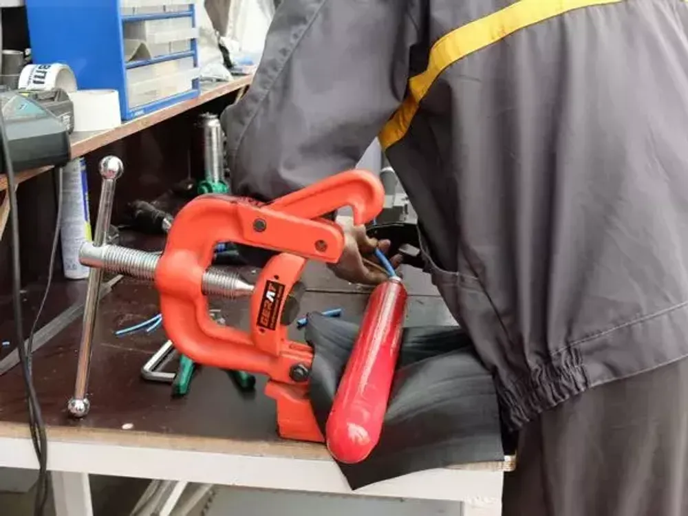 Глубинный вибратор VPK-65T высокочастотный - [42V / 65 мм]