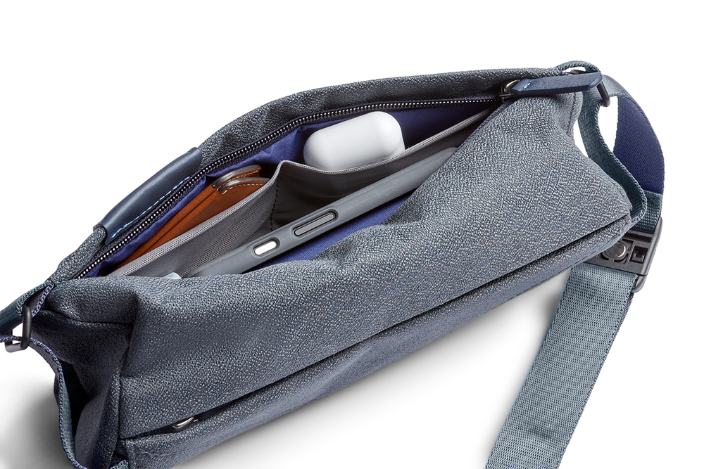 Сумка Bellroy Sling Mini 4L