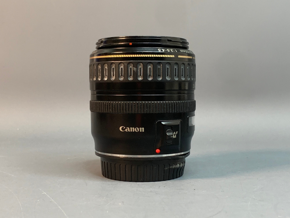 Canon EF 28-105mm 3.5-4.5 II USM скол на задней линзе