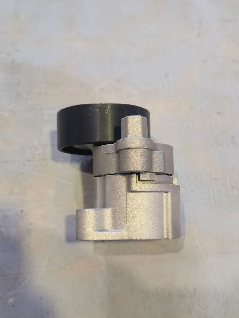 Ролик натяжной дв.CA6DM FAW J6 (АТ0887) (AVTO-TECH)