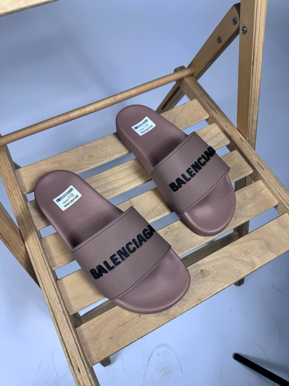 Шлепанцы Balenciaga