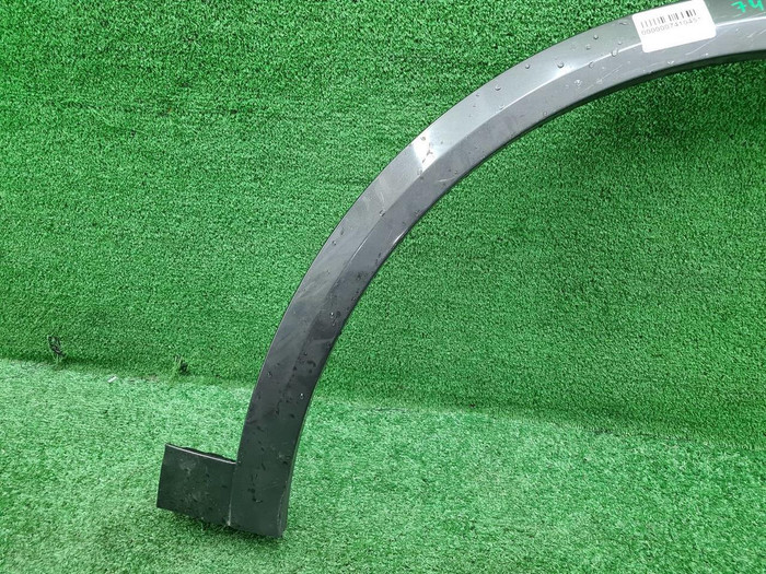 Расширитель передний правый Lixiang L9 (2022-н.в.)