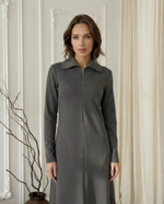 Платье трикотажное оверсайз кроя трапеция графит