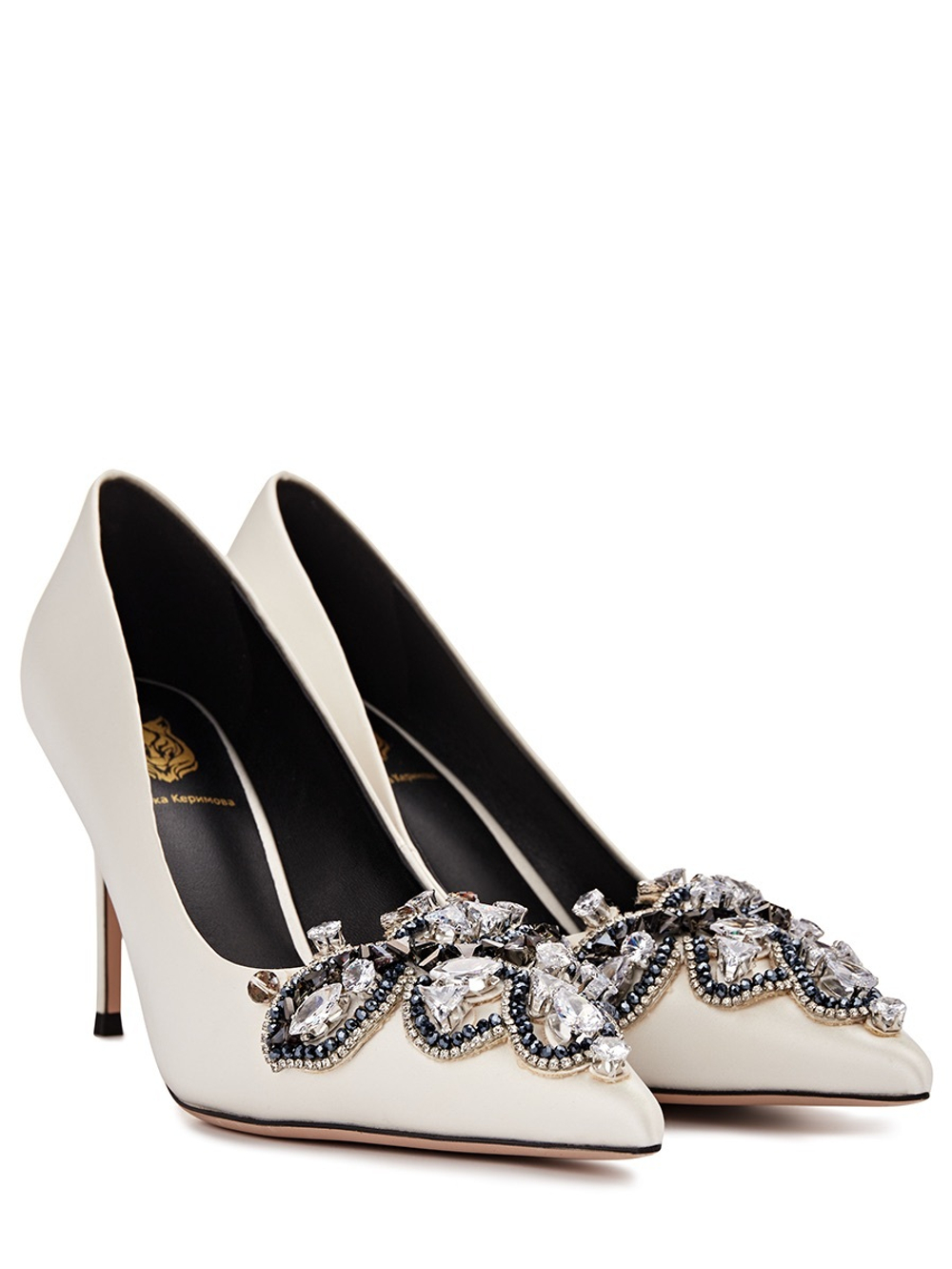 Женские туфли кожаные белые с камнями у носка