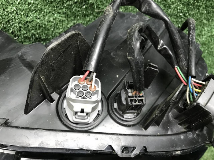 Фара правая Mazda CX-4 1 (2019-2024) LED