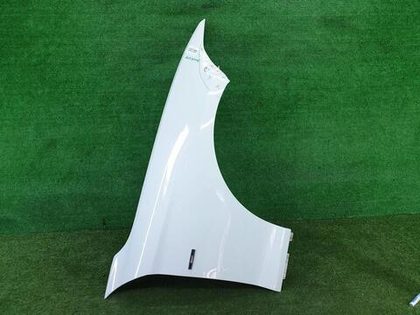 Крыло переднее правое BMW 1er F20 (2011-2017)