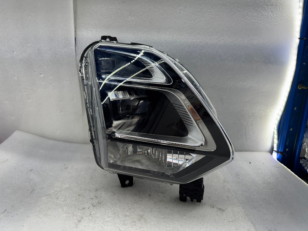 Оригинальная фара Chery Omoda, LED, бу