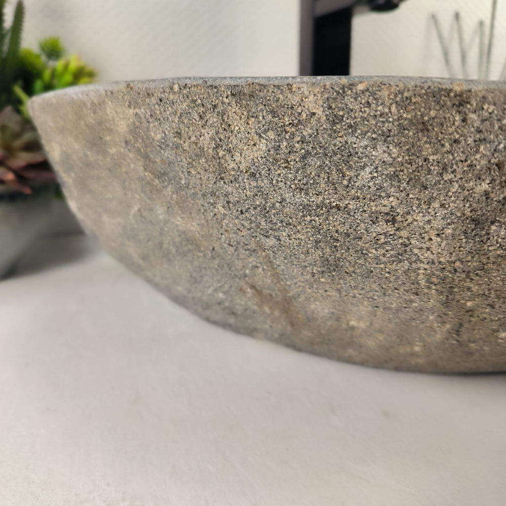 Раковина из речного камня RS-64979 51*40*15 0862