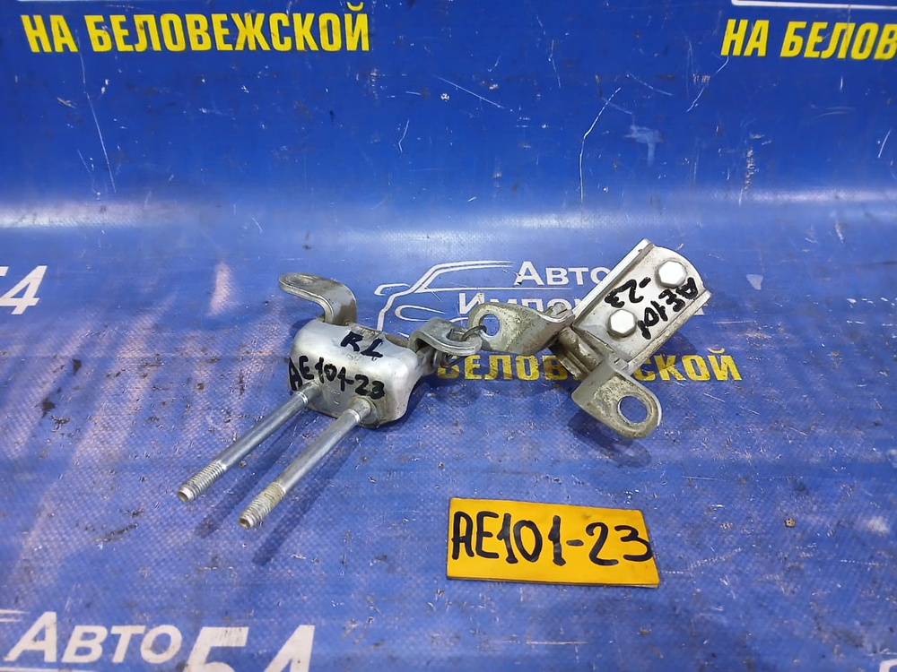 Петля двери задней левой TOYOTA CERES 1992