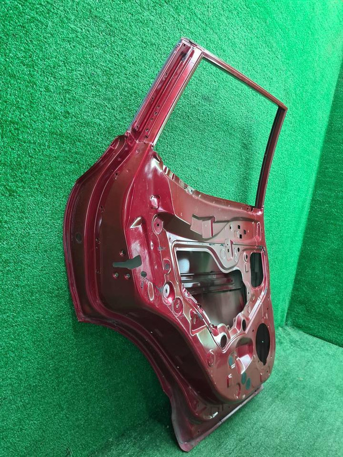 Дверь задняя левая Nissan Qashqai j11 (2013-2023)