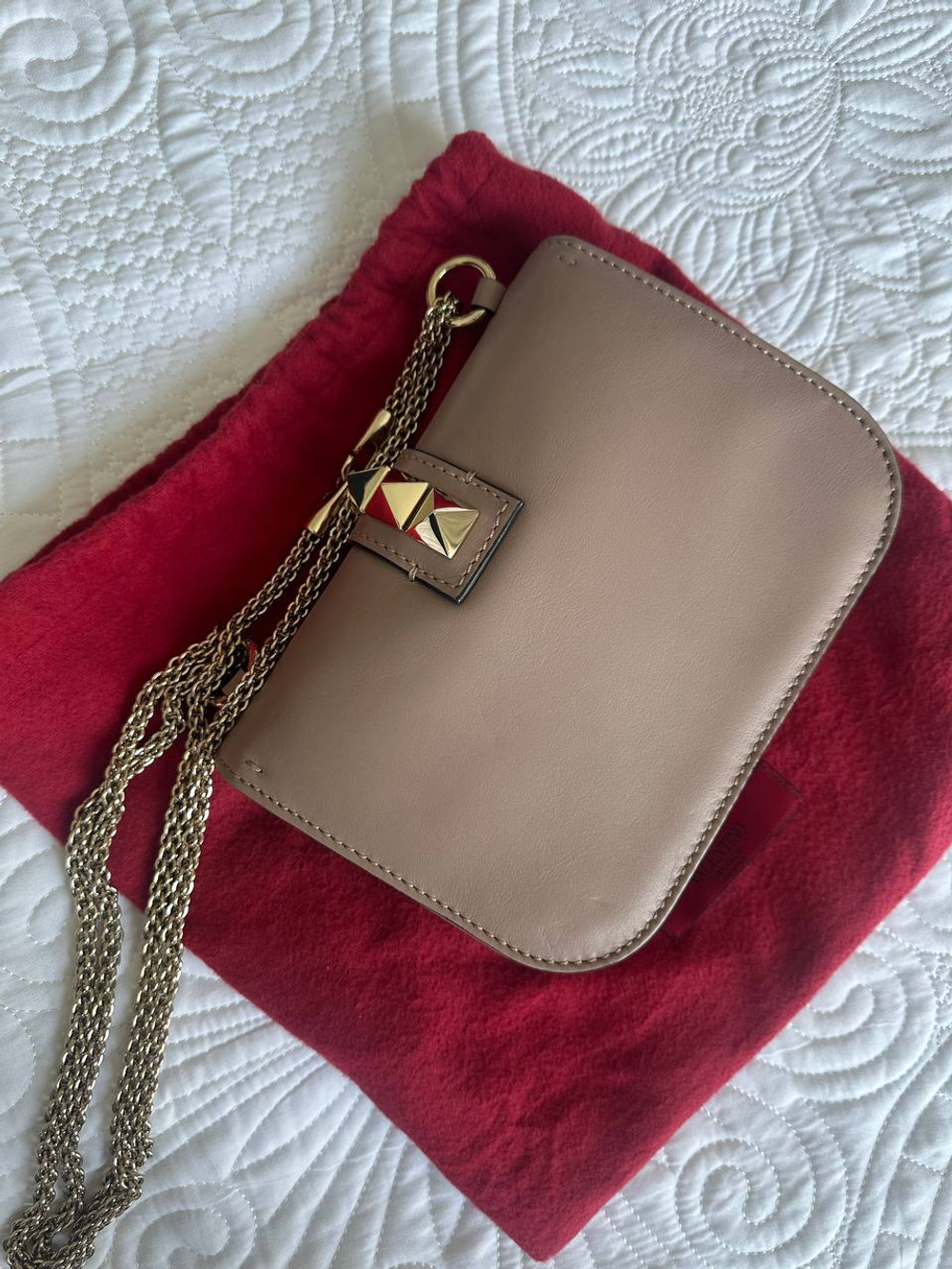 Сумка Valentino Garavani Handbag Glam Lock Leather