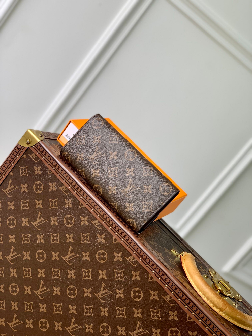 Louis Vuitton Emilie Wallet