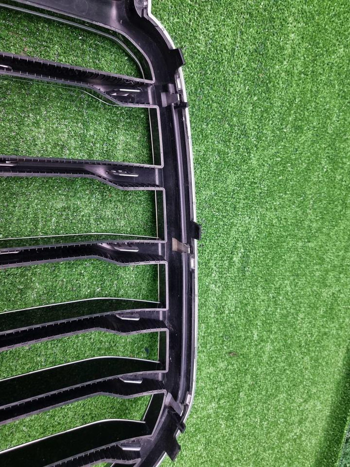 Решетка радиатора BMW X6 G06 (2019-2023)