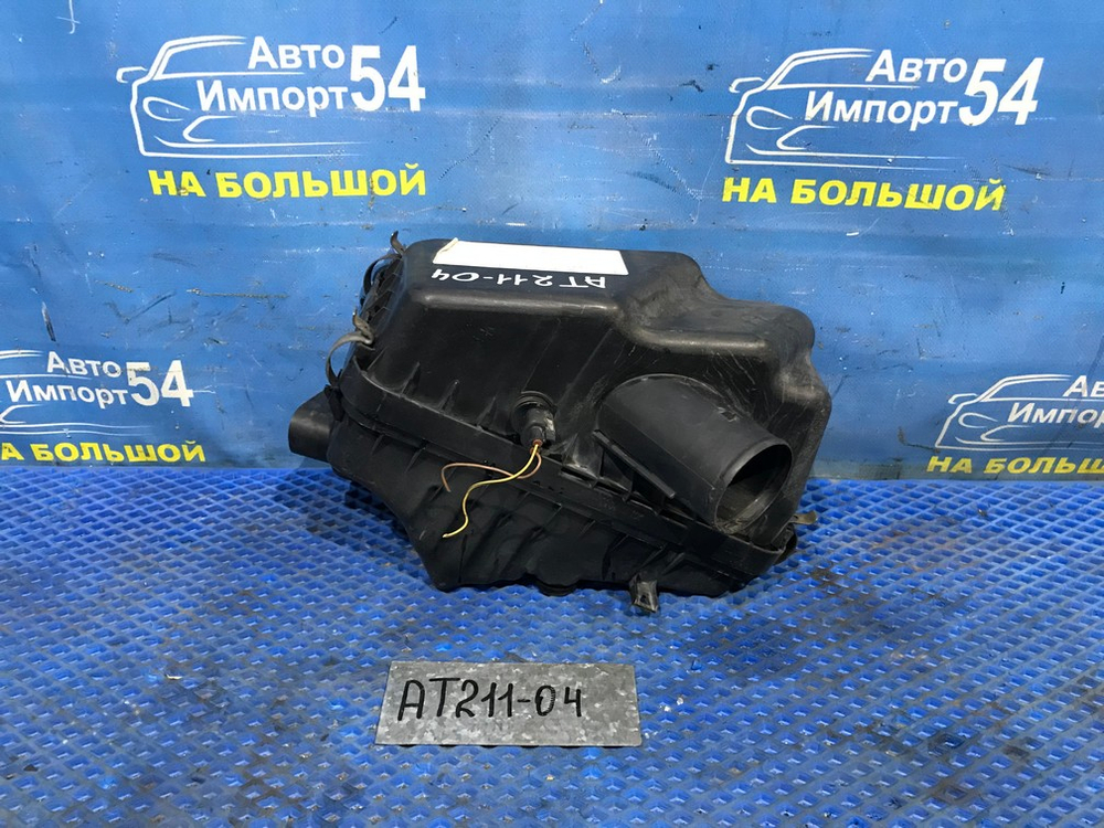 Корпус воздушного фильтра TOYOTA CORONA PREMIO 2000