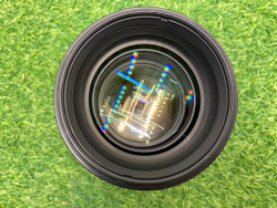 Canon EF 85mm 1.4L IS USM