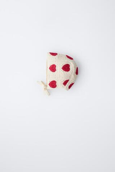 ZARA ЧЕПЧИК ИЗ КРУЖЕВА КРОШЕ С УЗОРОМ «СЕРДЦА», ЭКРЮ